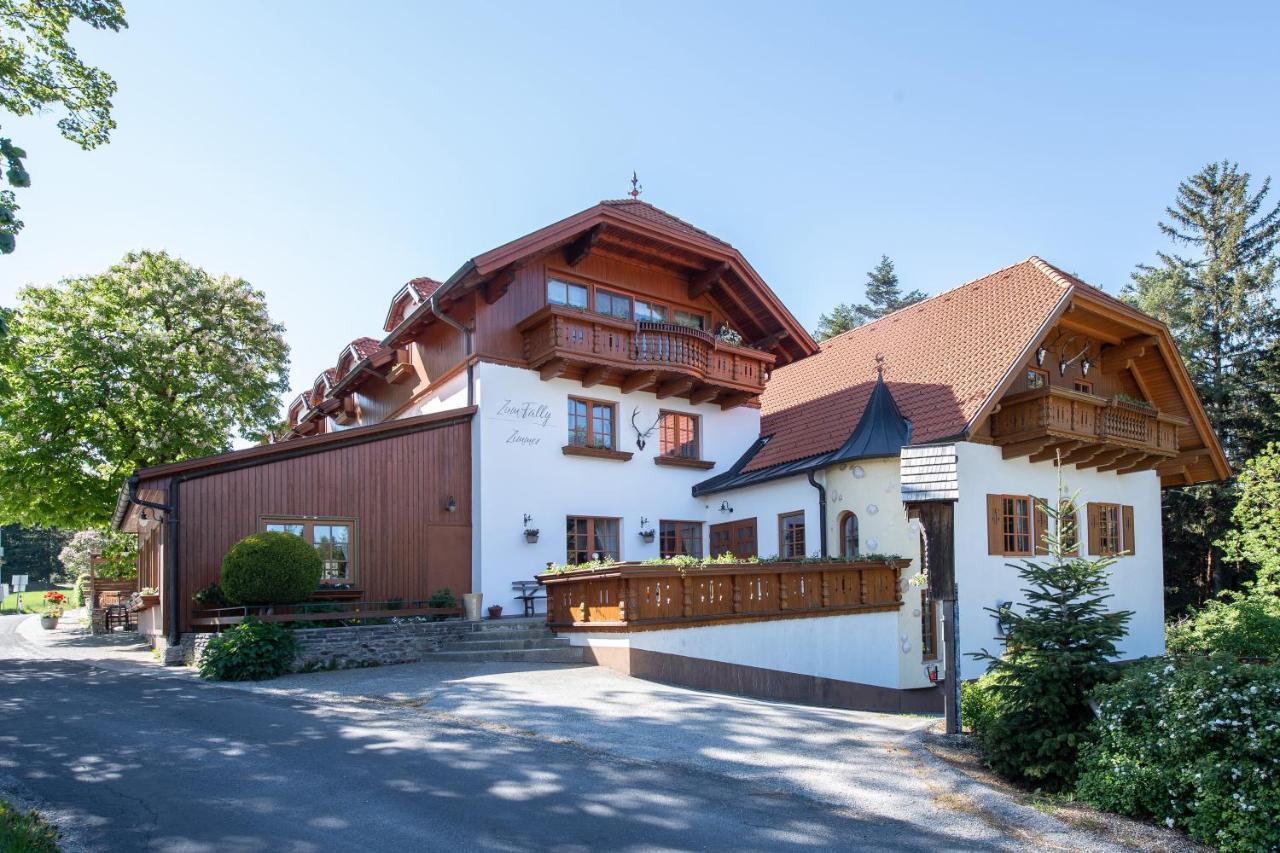 Zum Fally - Landgasthof Kirchberg am Wechsel Exterior photo